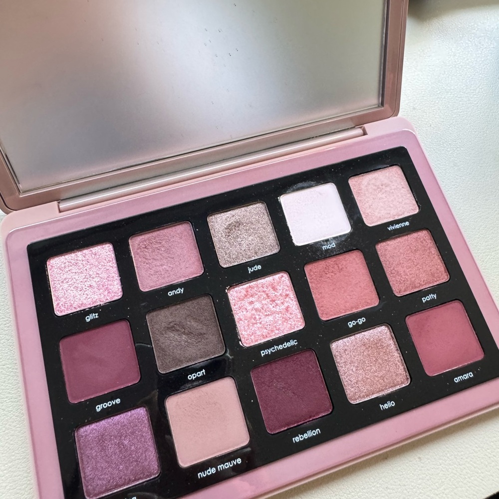 Natasha Denona Eyeshadow Palette - Pink and Mauve Tones